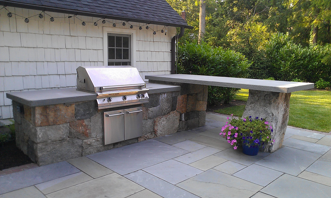 Outdoor Kitchen by Cording Landscape Design