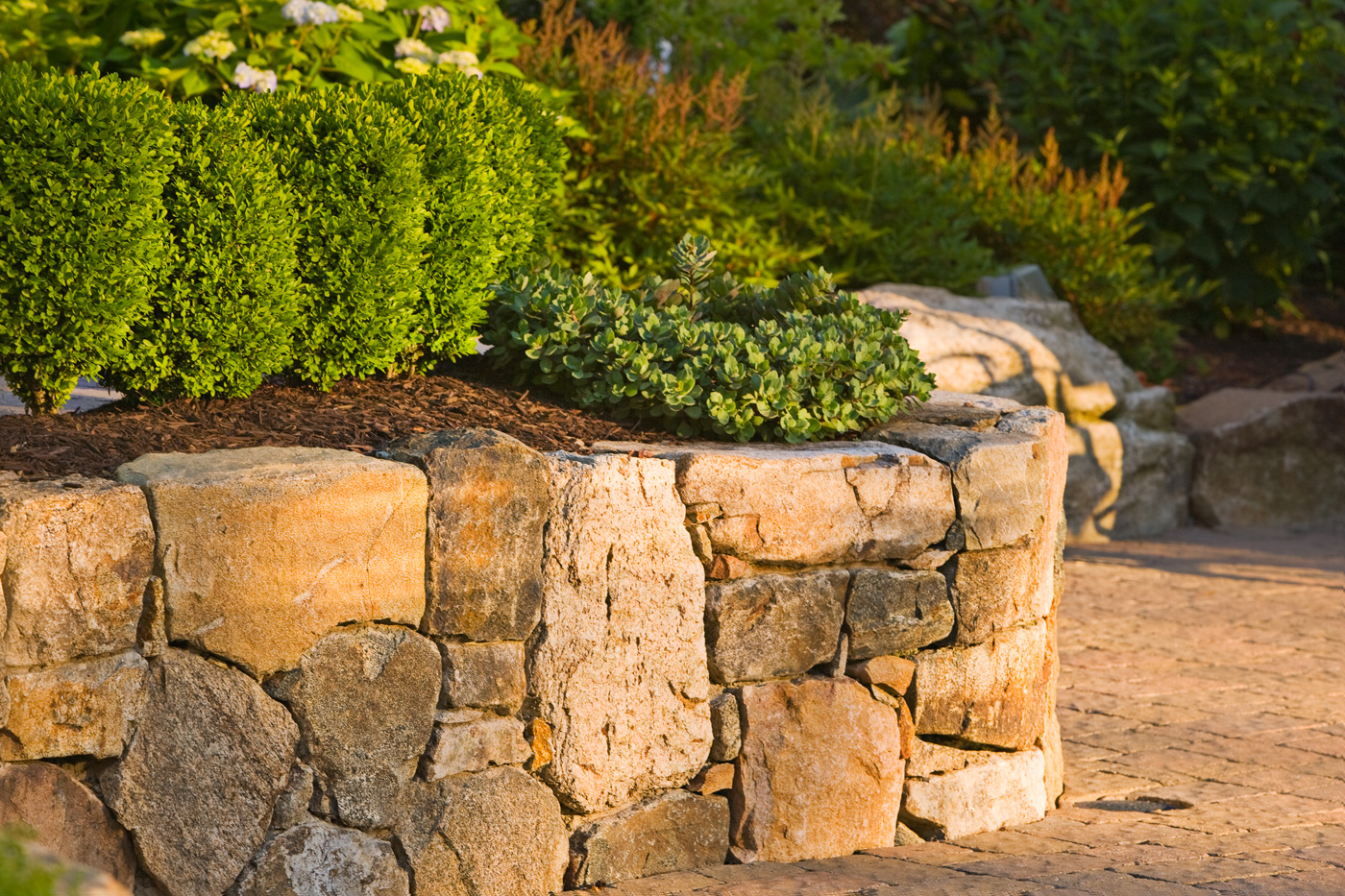 Natural Stone Retaining Walls - Cording Landscape Design